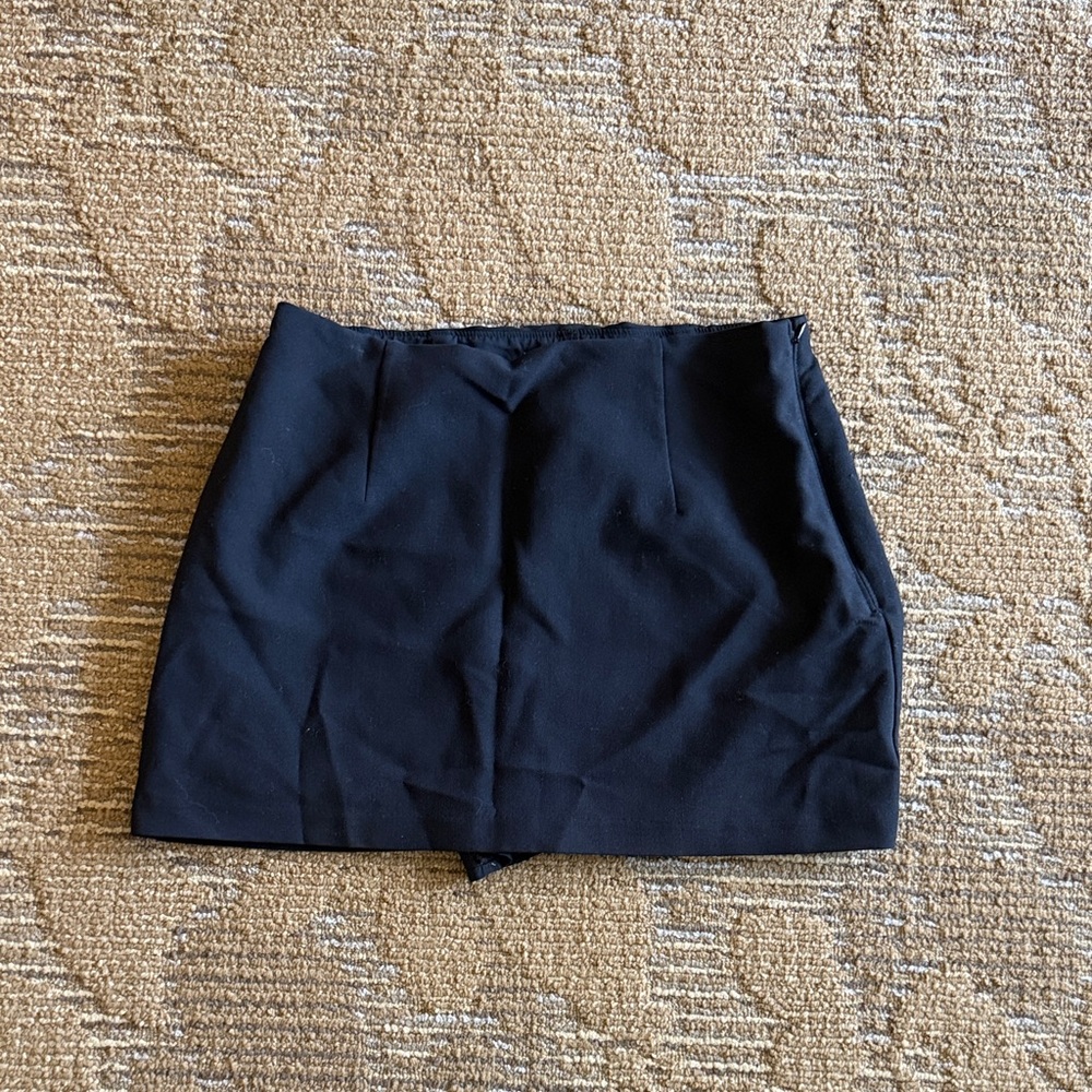 Abercrombie & Fitch Black Suiting Skirt